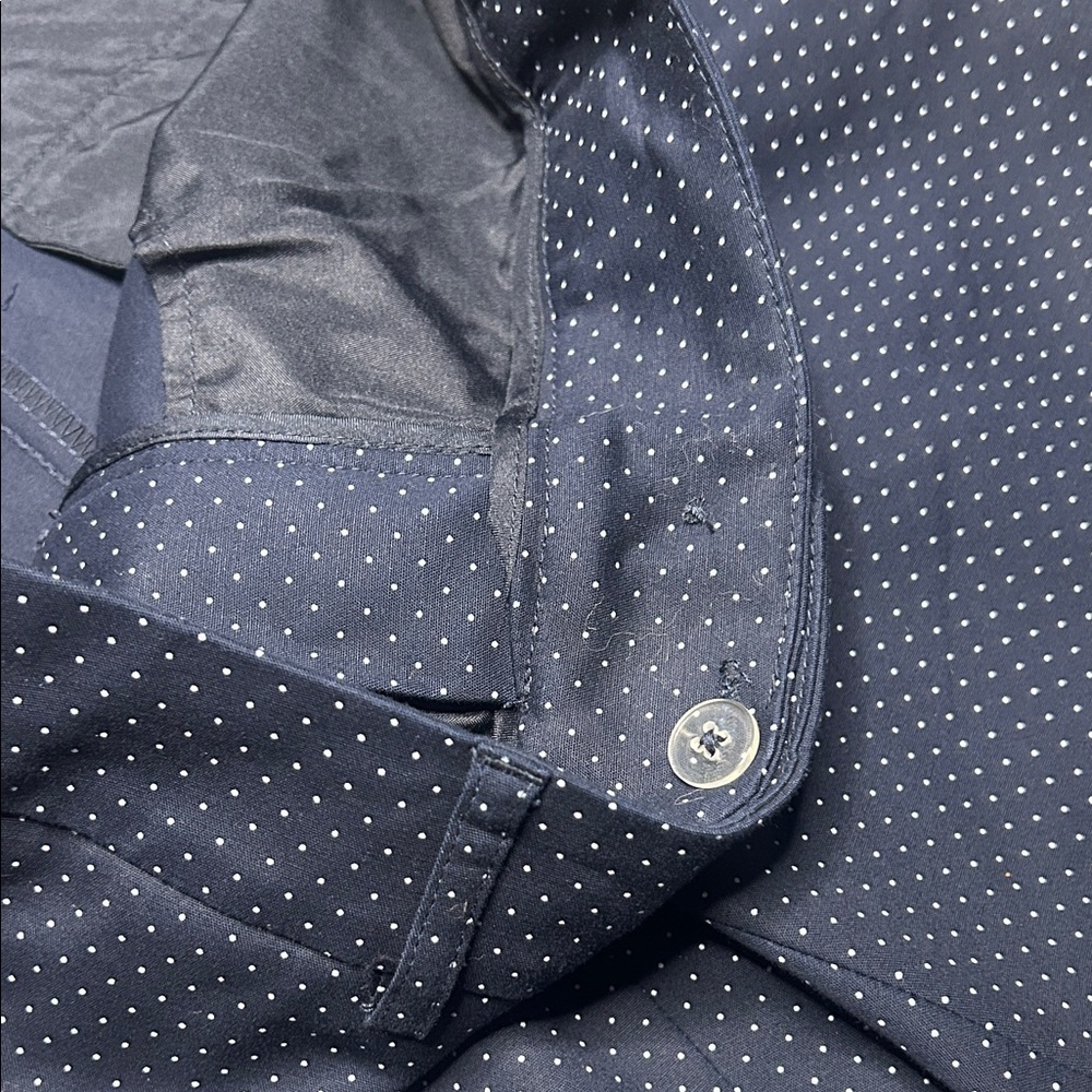 Hilary Radley Navy And White Dotted Capri Pants - Picture 4 of 11